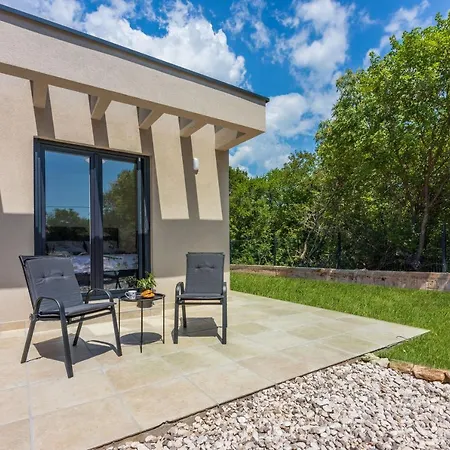 Deluxe Villa Trget