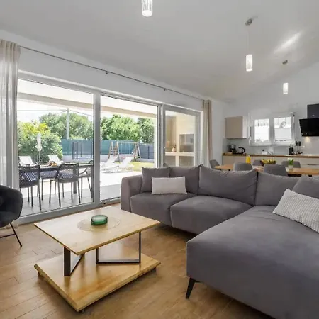 Deluxe Villa